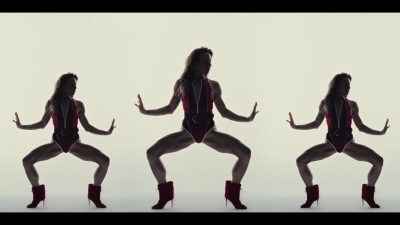 Click to view full size image
==============
Mel_C_-_Sweat_-02432.jpg Mel_C_-_Sweat_-02432.jpg