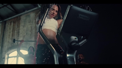 Click to view full size image
==============
Mel_C_-_Sweat_-02895.jpg Mel_C_-_Sweat_-02895.jpg