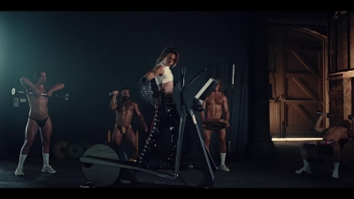 Click to view full size image
==============
Mel_C_-_Sweat_-03199.jpg Mel_C_-_Sweat_-03199.jpg