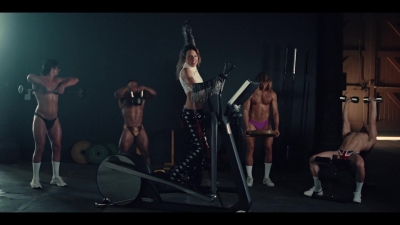 Click to view full size image
==============
Mel_C_-_Sweat_-03440.jpg Mel_C_-_Sweat_-03440.jpg