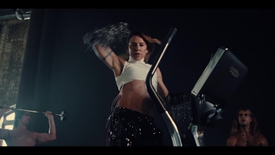 Click to view full size image
==============
Mel_C_-_Sweat_-03491.jpg Mel_C_-_Sweat_-03491.jpg