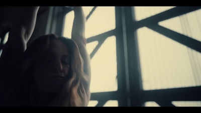 Click to view full size image
==============
Mel_C_-_Sweat_-03565.jpg Mel_C_-_Sweat_-03565.jpg