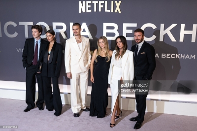 Click to view full size image
==============
Victoria_Beckham_World_Premiere_-_VIP_Arrivals_2025_2835029.jpg Victoria_Beckham_World_Premiere_-_VIP_Arrivals_2025_2835029.jpg