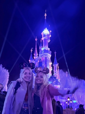 Emma_-_Disney_Adventure_World___World_Of_Frozen_-_Press_Day_281029.jpg