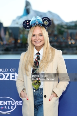 Emma_-_Disney_Adventure_World___World_Of_Frozen_-_Press_Day_28629.jpg