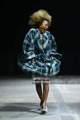 Mel_B_-_Natasha_Zinko_show_at_London_Fashion_Week_2026_28329.jpg