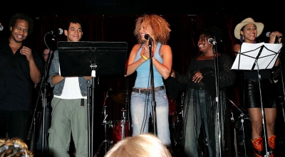 Click to view full size image
==============
Mel_B_-_August_14_2004_-_The_Cutting_Room_nightclub_NYC_28229.jpg Mel_B_-_August_14_2004_-_The_Cutting_Room_nightclub_NYC_28229.jpg