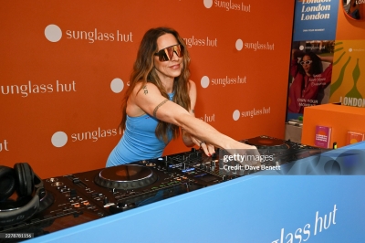 Mel_C_-_Launch_Of_The_Sunglass_Hut_Pop-Up_In_Covent_Garden_2026_28529.jpg