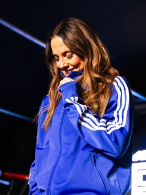 Click to view full size image
==============
Mel_C_-_Performing_at_Leeds_2026_28829.jpg Mel_C_-_Performing_at_Leeds_2026_28829.jpg