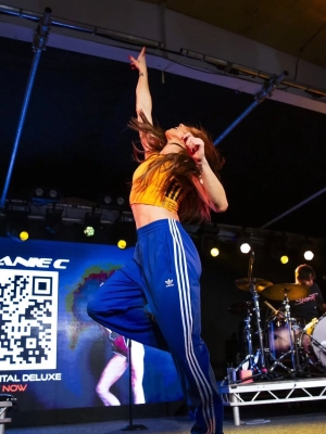Click to view full size image
==============
Mel_C_-_Performing_at_Leeds_2026_28929.jpg Mel_C_-_Performing_at_Leeds_2026_28929.jpg