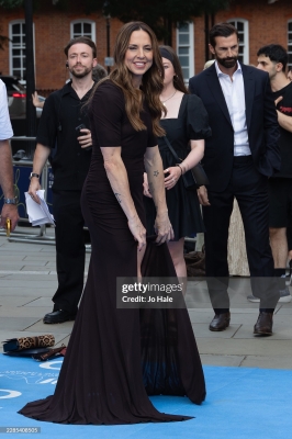 Click to view full size image
==============
Mel_C_-_Silver_Clef_Awards_-_Arrivals___Departures2026_28229.jpg Mel_C_-_Silver_Clef_Awards_-_Arrivals___Departures2026_28229.jpg