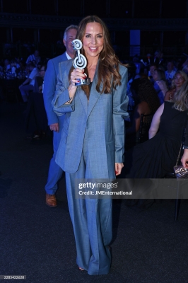 Click to view full size image
==============
Mel_C_-_Silver_Clef_Awards_-_Show2026_282029.jpg Mel_C_-_Silver_Clef_Awards_-_Show2026_282029.jpg