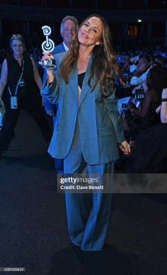 Click to view full size image
==============
Mel_C_-_Silver_Clef_Awards_-_Show2026_28829.jpg Mel_C_-_Silver_Clef_Awards_-_Show2026_28829.jpg