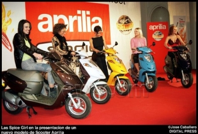 Click to view full size image
==============
SG_-_Aprilia_Scooter_Germany_Event_1998_28629.jpg SG_-_Aprilia_Scooter_Germany_Event_1998_28629.jpg