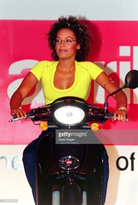 Click to view full size image
==============
SG_-_Aprilia_US_Event_1998_28229.jpg SG_-_Aprilia_US_Event_1998_28229.jpg