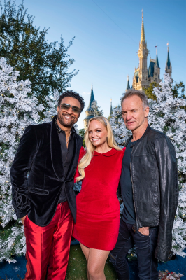 Click to view full size image
==============
Emma_-_2019_-_Set_9_Disney_Magical_Holiday_28129.png Emma_-_2019_-_Set_9_Disney_Magical_Holiday_28129.png