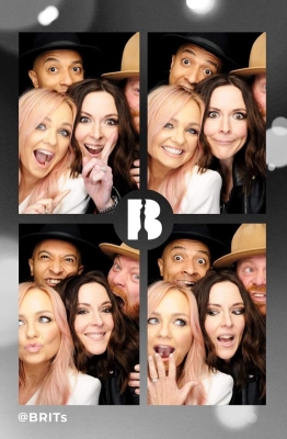 Click to view full size image
==============
Emma_-_2019_-_Set_10.jpg Emma_-_2019_-_Set_10.jpg