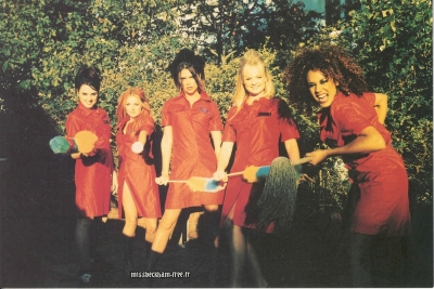 Click to view full size image
==============
1996_-_Set__32_28129.jpg 1996_-_Set__32_28129.jpg