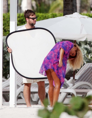 Click to view full size image
==============
Geri_By_Next_X_Collection_282011-201229_-_On_Set_28629.jpg Geri_By_Next_X_Collection_282011-201229_-_On_Set_28629.jpg