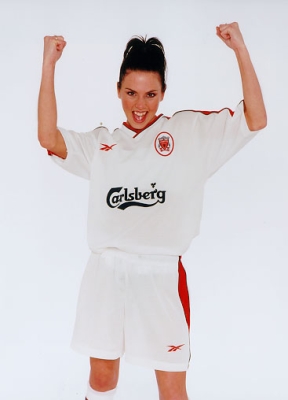 Click to view full size image
==============
Mel_C_-_1998_Set_5_281229.jpg Mel_C_-_1998_Set_5_281229.jpg