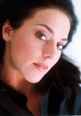 Click to view full size image
==============
Mel_C_-_1998_Set_6_28329.jpg Mel_C_-_1998_Set_6_28329.jpg