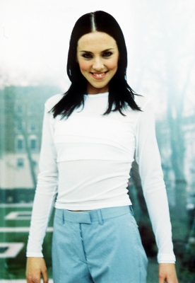 Click to view full size image
==============
Mel_C_-_1998_Set_8_28129.jpg Mel_C_-_1998_Set_8_28129.jpg