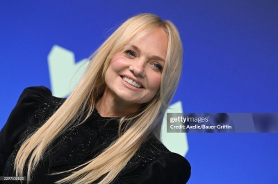 Emma_-_MTV_Video_Music_Awards_2026_281329~0.jpg
