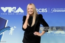 Emma_-_MTV_Video_Music_Awards_2026_286329~0.jpg