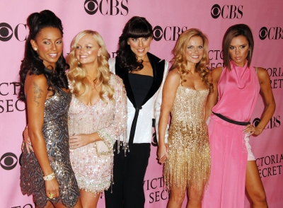 12th_Annual_Victoria_s_Secret_Fashion_Show_2007_2812629.jpg