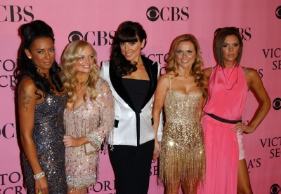 12th_Annual_Victoria_s_Secret_Fashion_Show_2007_2816029.jpg