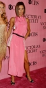 12th_Annual_Victoria_s_Secret_Fashion_Show_2007_2815229.jpg