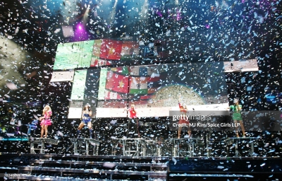 Return_of_the_Spice_Girls_Tour_2007-2008_2891329.jpg