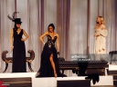 Performance_-_Victoria_s_Secret_Fashion_Show_2007_2868729.jpg