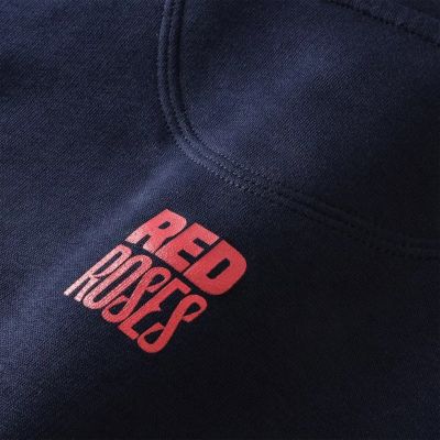 Click to view full size image
==============
England_Ruby_x_Red_Roses_2025_28229.jpeg England_Ruby_x_Red_Roses_2025_28229.jpeg