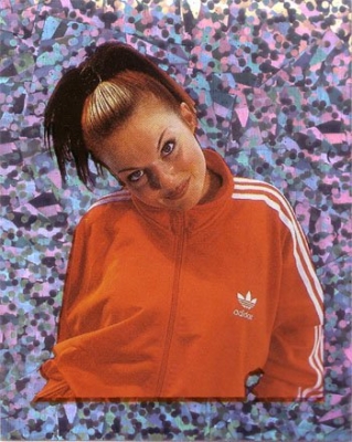 Click to view full size image
==============
Spice_World_The_Movie_Sticker_Collection_Stickers_288829.jpg Spice_World_The_Movie_Sticker_Collection_Stickers_288829.jpg